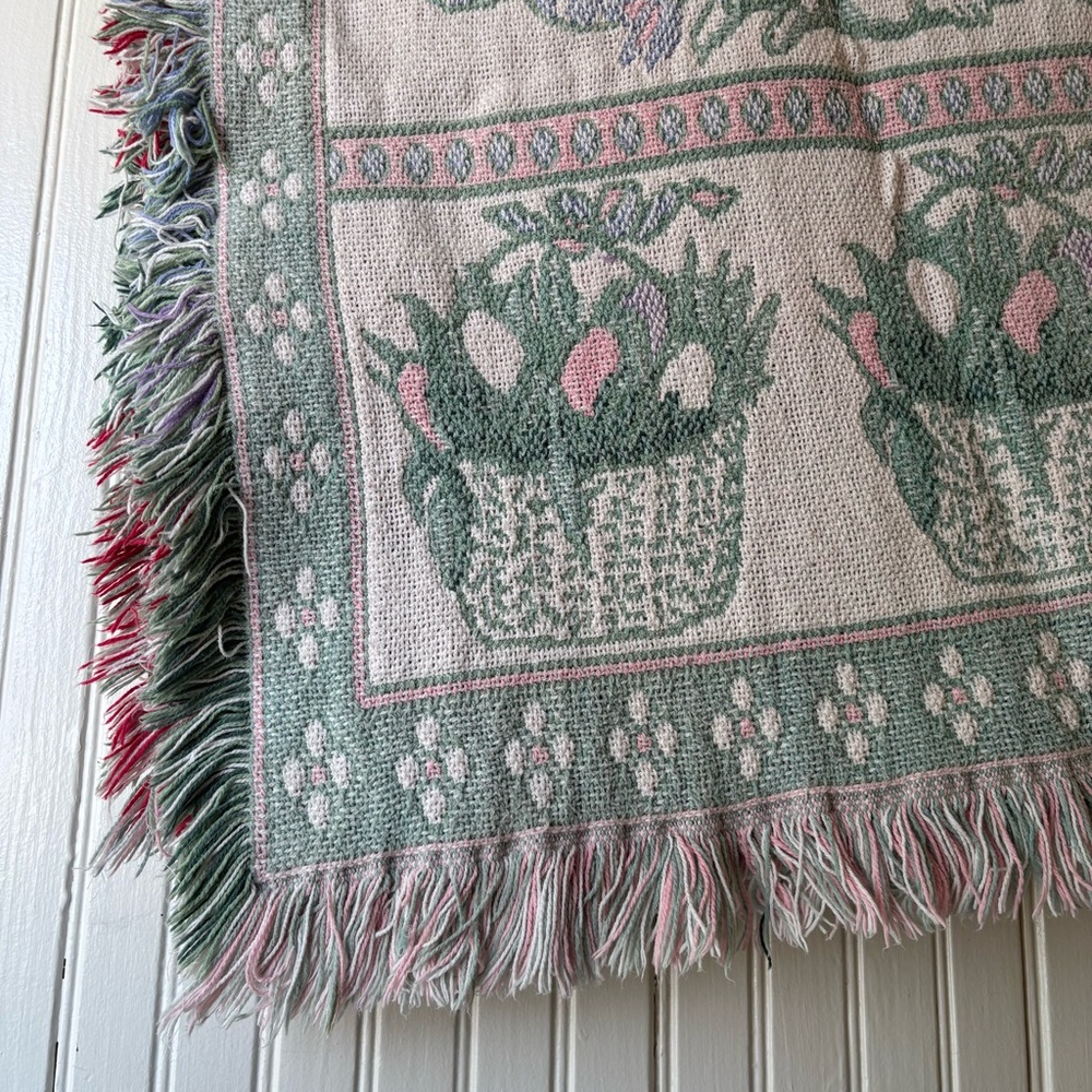 Vintage Woven Easter Bunny Pastel Blanket Spring Tulips Rabbit Festive Eggs